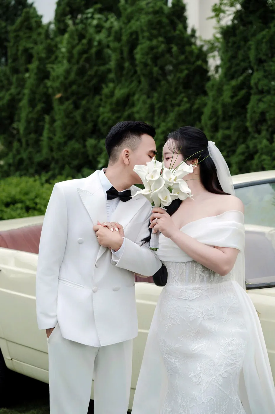 Văn Thảo và Tuyết Cầm rạng rỡ trong ảnh cưới